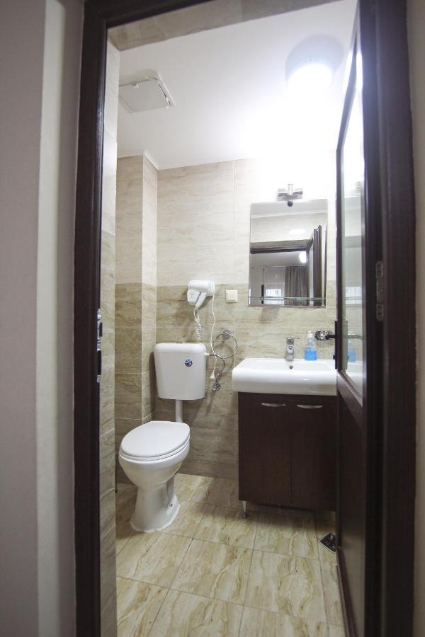Teju Hotels Slanic Exterior photo